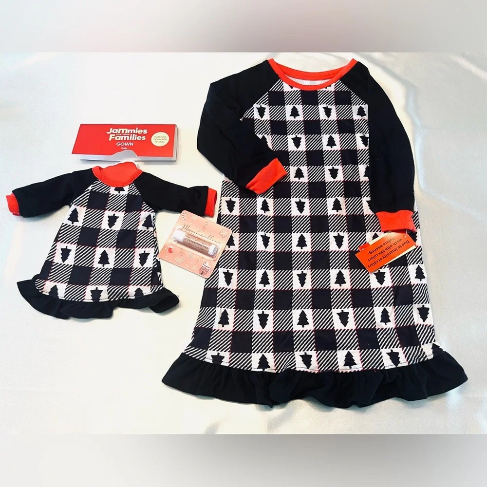 Festive Girl’s Winter Nightgown & Matching 18” Doll Gown Set